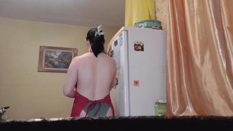Sexy Giantess Anna Cooked Her Tiny Boy