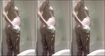 Wetwilllow 2020 308515303 Cleaning Myself And The
