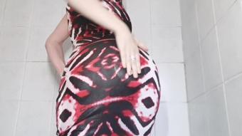 Lexi Snow Wet Clothes And Spanks In The Shower