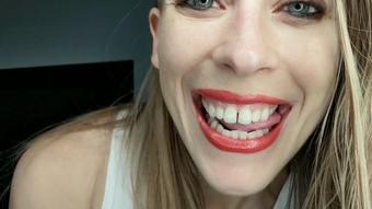 Gentle Giantess Face Mouth Mirror Fetish - Dec 2, 2020
