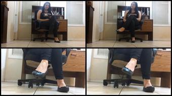 Booty4U Foot Tapping With Black Flats