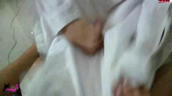 Amystarr - Nuttige Azubine Vom Sekretär Gefickt