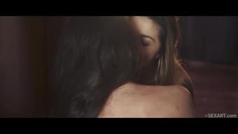 Sexart - 2015.10.09 Assoli, Mona Kim - One Morning [Les] 1080P