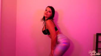 Msnadiawhite Shiny Addict