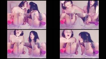 Chasethesakura   Lenajewel Licks My Squirt Up   Manyvids