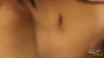 2Chicks1Dick.Com - Jessica Lynn And Mason Moore (Jessica & Mason Compare Bj Skills)