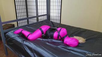 Amberlivingdoll2