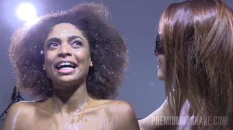 Luna And Bruna  Behind The Scenes