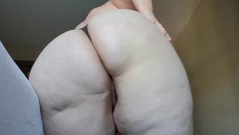 Worship my fat ass and tight asshole - October 28, 2023