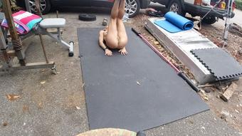 Naked Ab Workout - Pussy View - April 06, 2020