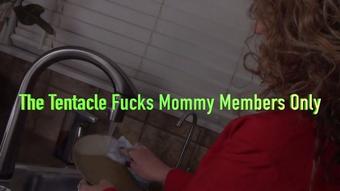 The Tentacle Fucks Mommy Members Only - Feb 9, 2022