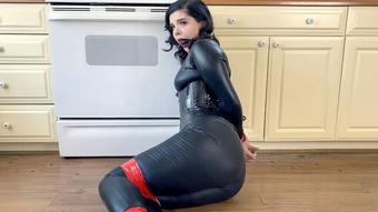 Mistress Dandy Finds Her Subspace