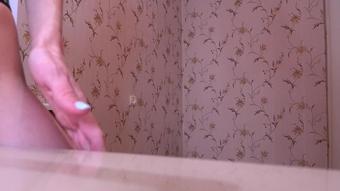 Crazy Girls Fuck And Cum With Table