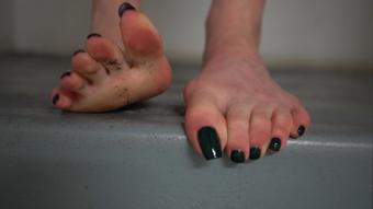 Barefoot Stairwell Stroll - March 27, 2020
