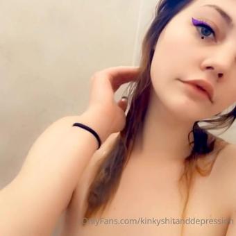 Kinkyshitanddepression 2020 845056253 Shower Compilation Hop With Daddy