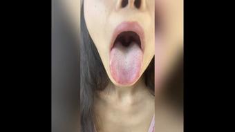 Sexy Giantess Eating video! I am hungry - May 05, 2021