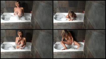 Buffysummers Deepthroat Bubble Bath