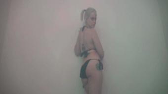 Msnadiawhite Zombie Cosplay Solo