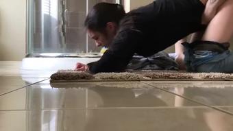 013 Pounding Hot Girl Fast Quick Fuck In The Bathroom And Cum Inside Her_480P