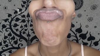 Dirty lip sniffing - August 13, 2021