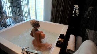 Titty Tuesday Nude Bath Tub Play & Twerk - May 14, 2019