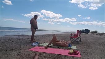 Beach Strangers Cumming On Me