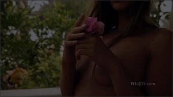 2010-09-12 [Femjoy] Scent Of A Woman