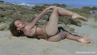 2010-07-30 [Bikini-Pleasure] Net Bikini 2
