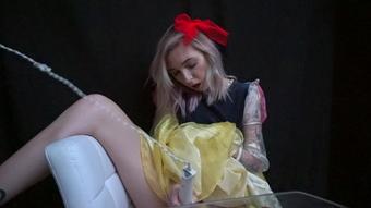 143. Snow White Cums Seven Times