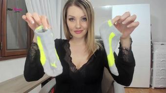 Stinky socks for little dick