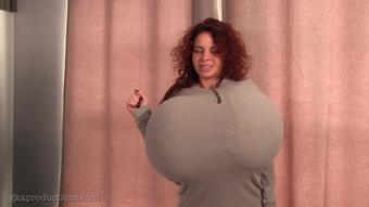 Ginary Tests New Boob Growth On Selena