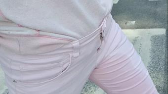 Crossing the road pink jeans peeing - September 28, 2020