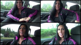 Katie71 Milf Has First Experience With A Tranny