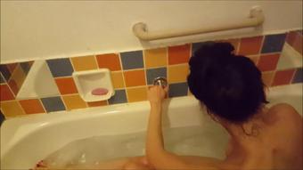 Jades Bathtime Video