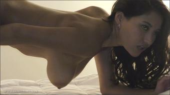 19-4-2022_Yx92_Cristina Miller In Ercotic Massages 22122017