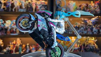 Racing Miku 2014 Showcase with TT-Zero 13Kai Motorcycle - May 02, 2025