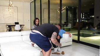 Halle_Hayes_And_Jay_Romero_Bts