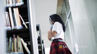 I SPY MADYMONROE MASTURBATING AT A PUBLIC LIBRARY