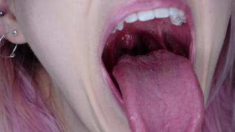 Mouth And Throat Fetish Fun