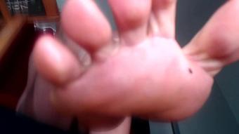Emprexkala Totally Dominating You With My Feet
