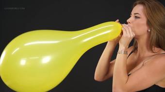 Amber Valentines's Blow to Pop
