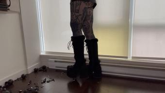 POV Ballbusting Roleplay in Boots