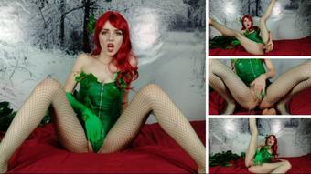 Poison Ivy - Dildo Fuck and Squirt - Mar 19, 2021