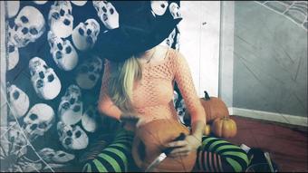 Halloween Pumpkin Carving
