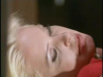 Jenna_Jameson_Is_The_Masseuse 1