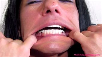 Misswhitneymorgan Alexis Rain Mouth Exploration