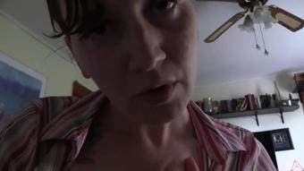 Bettie Bondage - Oops! Mom’S Super Horny - 1080P