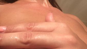 Alyssa Reece - Bronzed Boobs At The Pool Pov - 720P