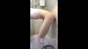 Kittylicious Dildo Play In The Shower