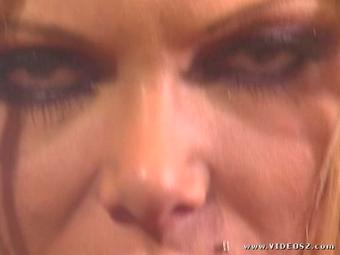 Young Blonde Voyeurs 1